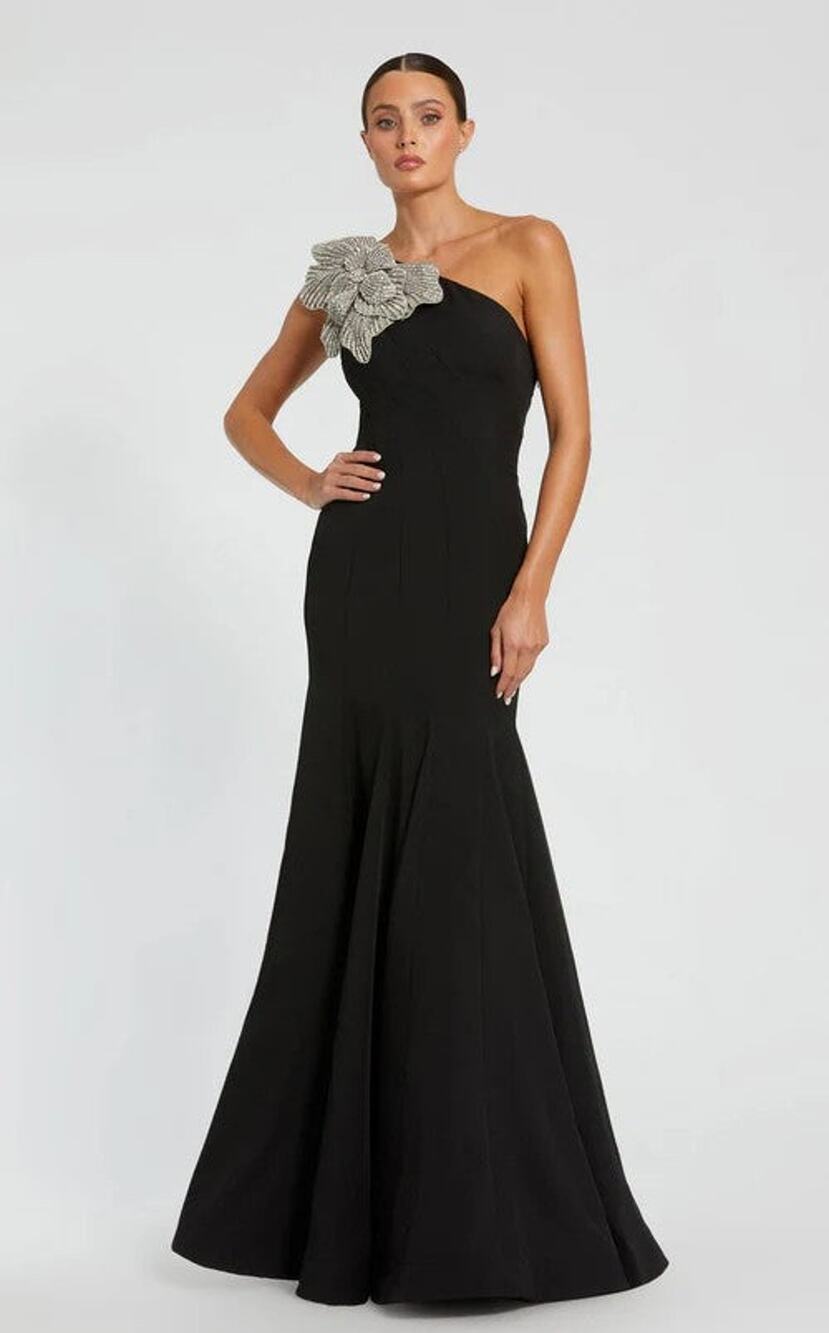 Mac Duggal 11810 Floral Detail One-Shoulder Gown - 6 Black